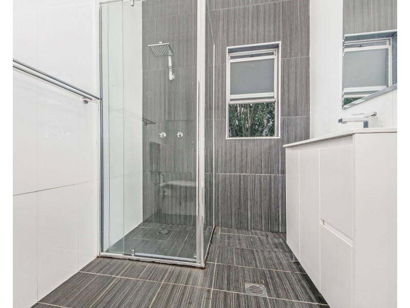 12 Bellevue Road, Figtree NSW 2525