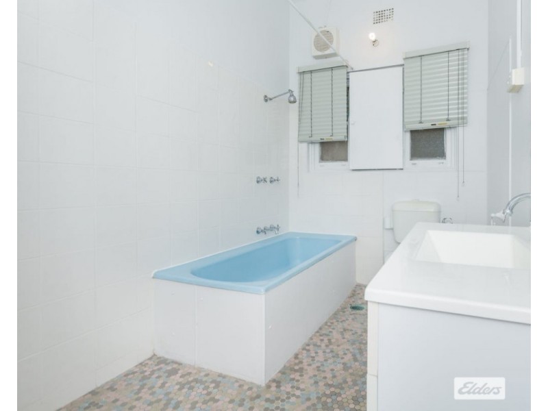 3/71 Heaslip Street, Coniston NSW 2500