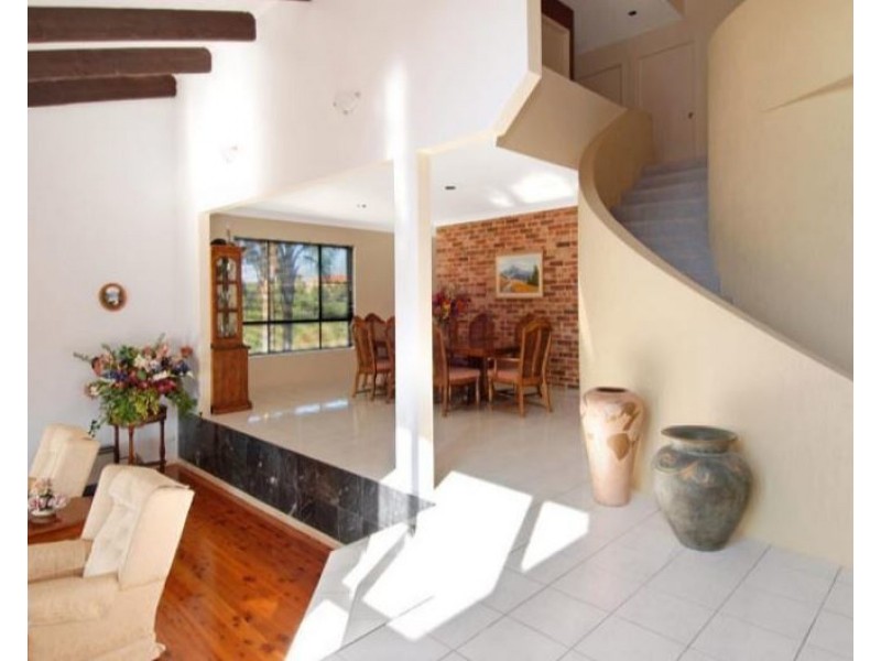 85 Derribong Drive, Cordeaux Heights NSW 2526