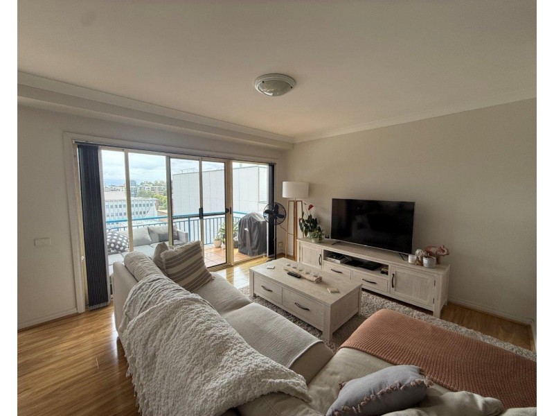 40/7 Regent Street, Wollongong NSW 2500