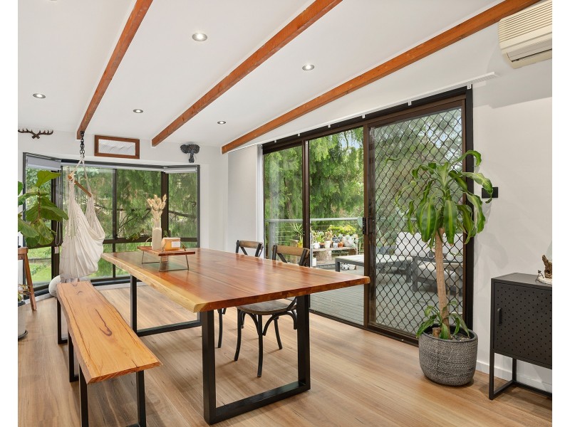 64 Derribong Drive, Cordeaux Heights NSW 2526