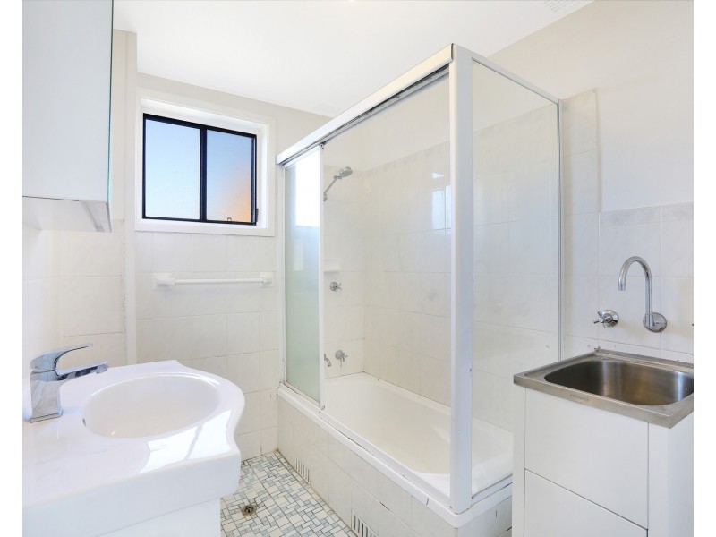 1/20 Lendine Street, Barrack Heights NSW 2528