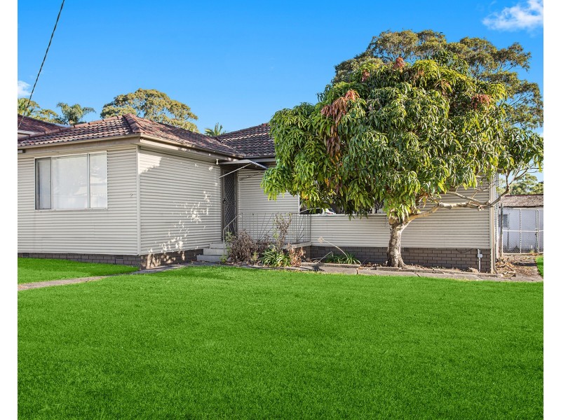 2 Hunter Street, Barrack Heights NSW 2528