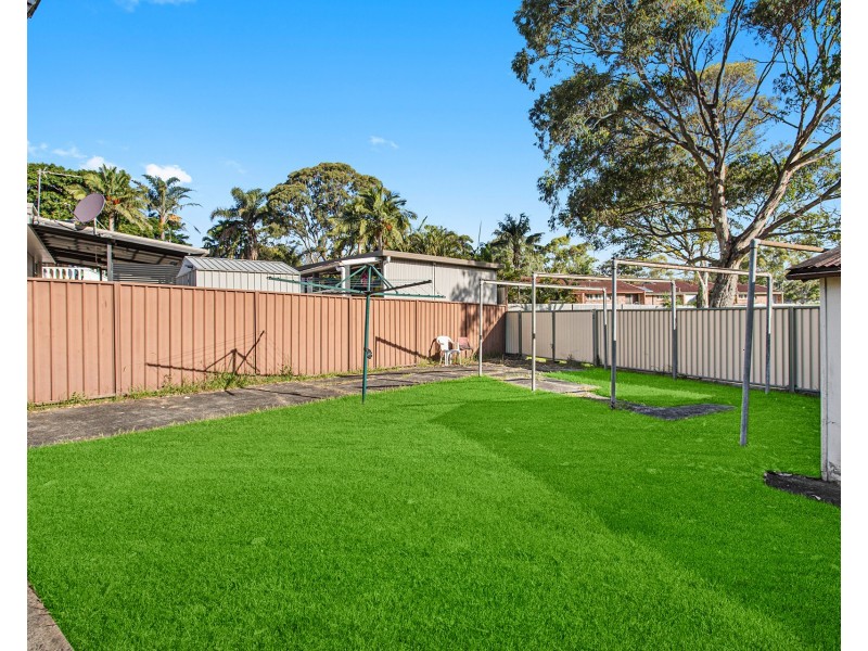 2 Hunter Street, Barrack Heights NSW 2528