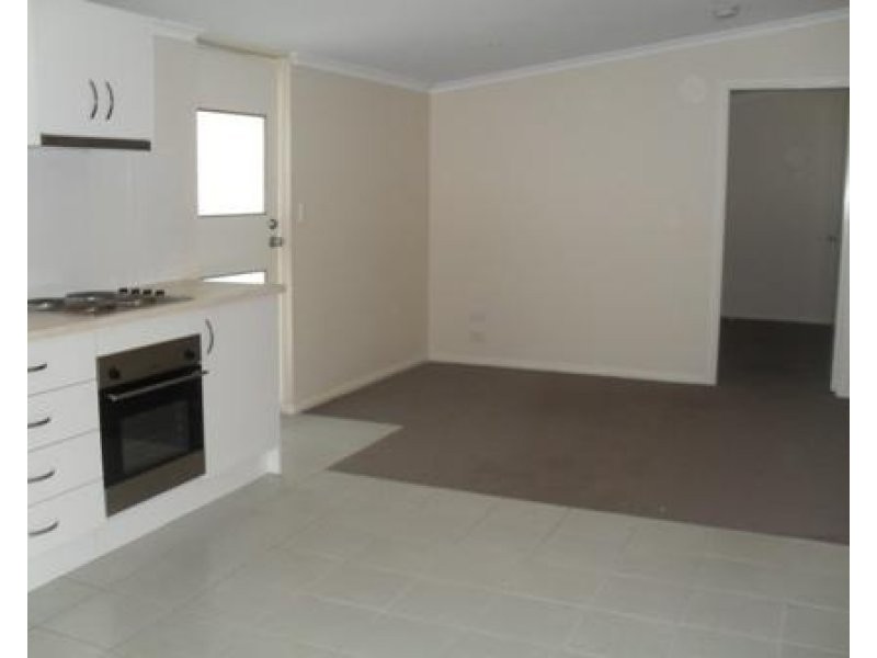 3A/18 Bridge Street, Coniston NSW 2500