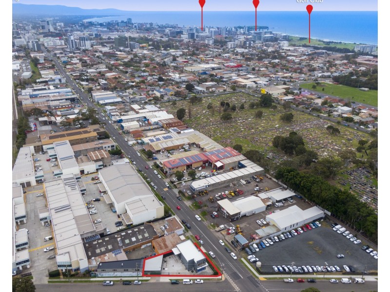 140 Auburn Street, Coniston NSW 2500