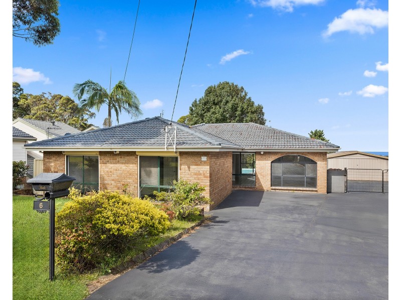 6 Milne Crescent, Coniston NSW 2500