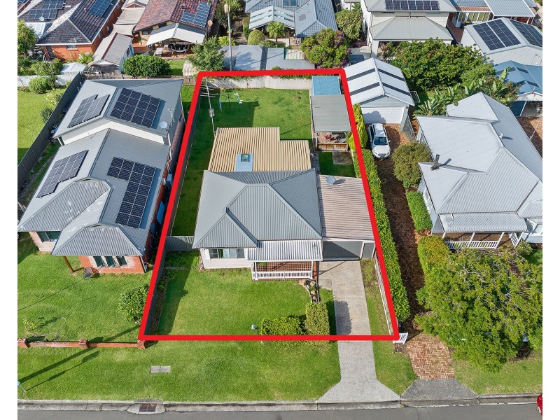 13 Margaret Street, Balgownie NSW 2519