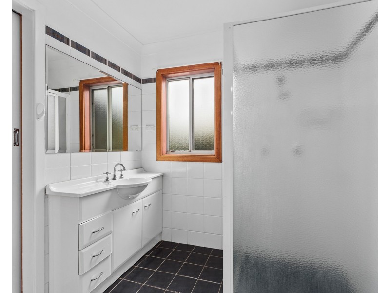 13 Margaret Street, Balgownie NSW 2519