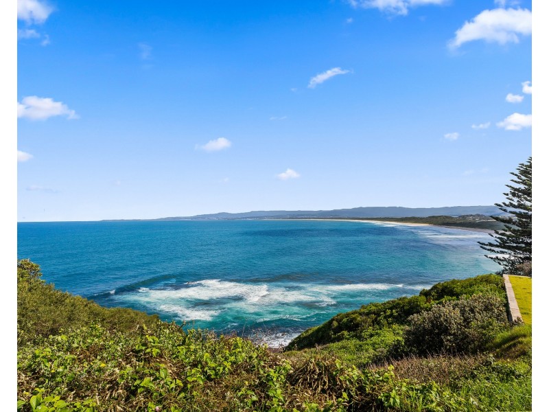 44 Dovers Drive, Port Kembla NSW 2505