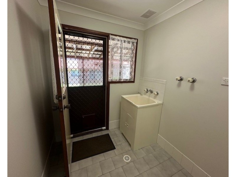 134 Waples Road, Farmborough Heights NSW 2526