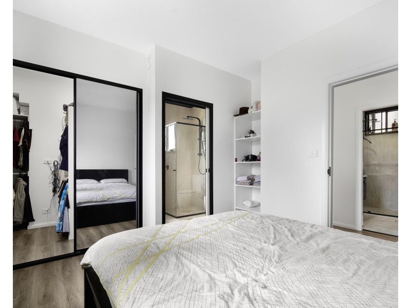 36 Albert Street, Unanderra NSW 2526