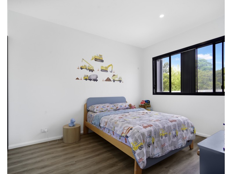 36 Albert Street, Unanderra NSW 2526