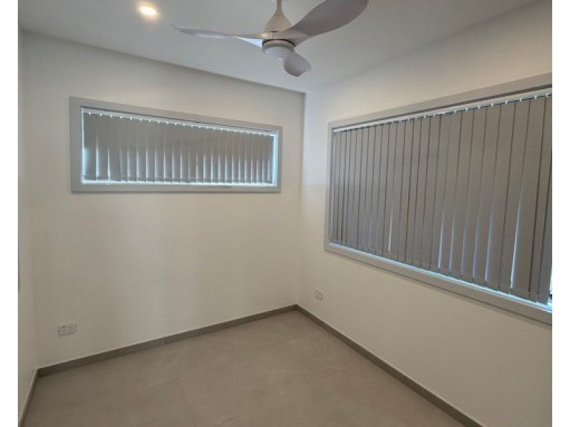 406a Northcliffe Drive, Berkeley NSW 2506