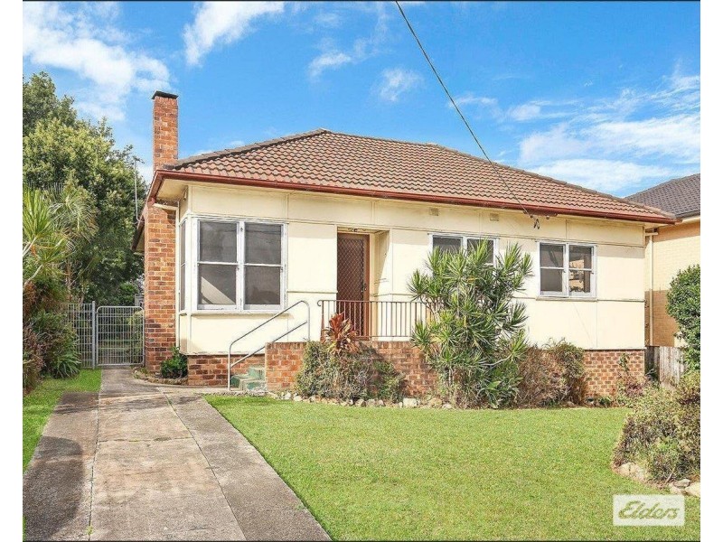 19 Moran Parade, Mount Saint Thomas NSW 2500