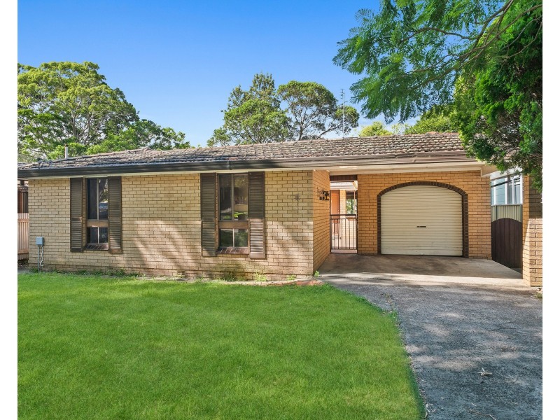 4 Poulter Street, West Wollongong NSW 2500