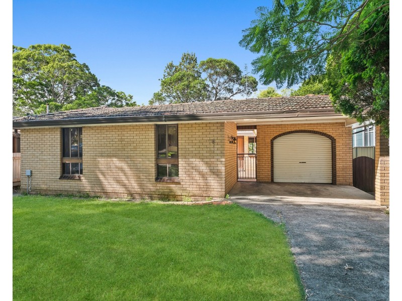 4 Poulter Street, West Wollongong NSW 2500