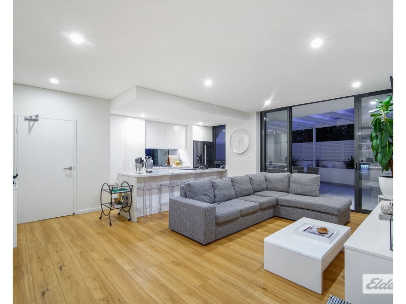 204/30 Staff Street, Wollongong NSW 2500