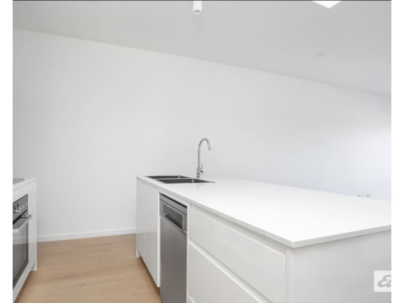 8b Greyleigh Street, Horsley NSW 2530
