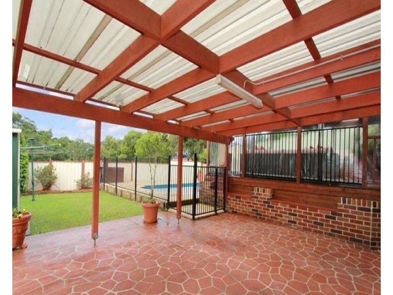 5 Riveroak Road, Farmborough Heights NSW 2526