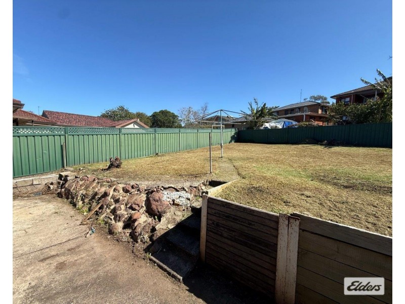 4 O’Connell Street, Barrack Heights NSW 2528
