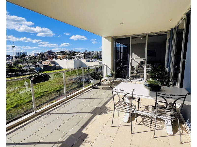 73/2-12 Young Street, Wollongong NSW 2500