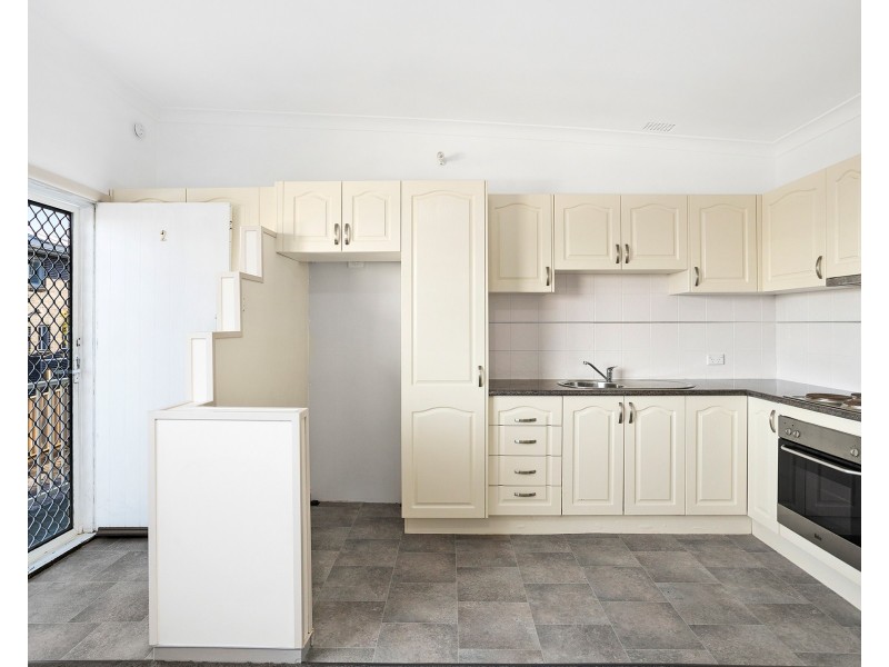 2/204 Mt Keira Road, Mount Keira NSW 2500