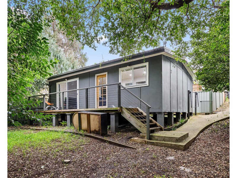 2/45 Yellagong Street, West Wollongong NSW 2500