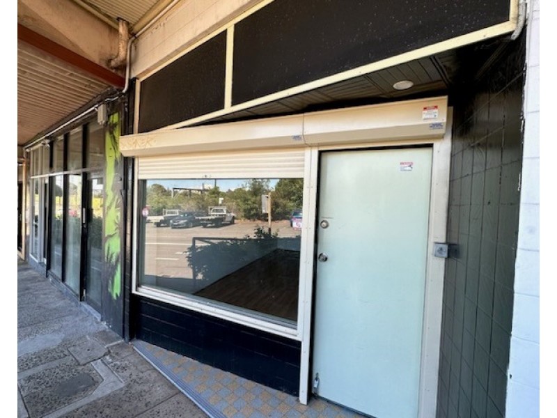 4/130 Gladstone Avenue, Coniston NSW 2500