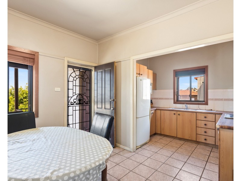 81 Robertson Street, Port Kembla NSW 2505