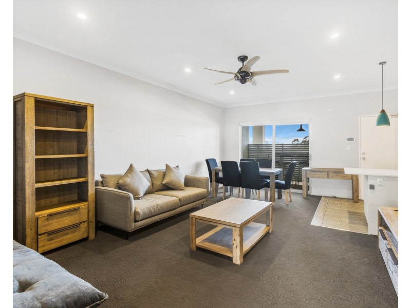 24/225-231 Princes Highway, Corrimal NSW 2518