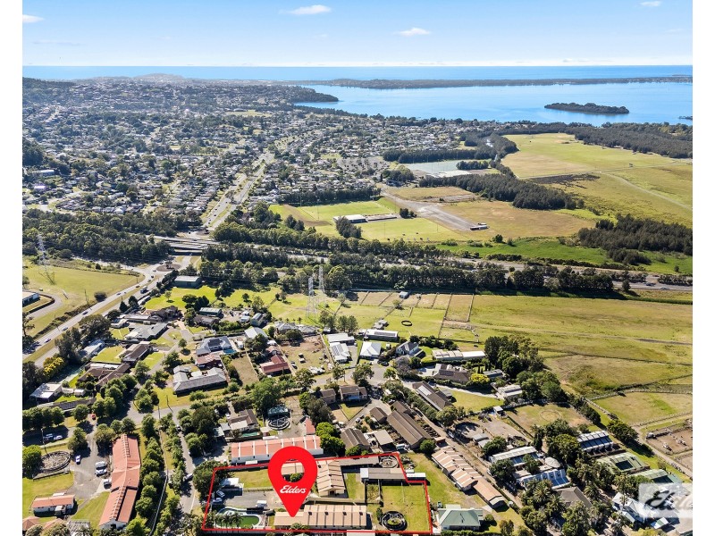 1a Kingston Town Drive, Kembla Grange NSW 2526