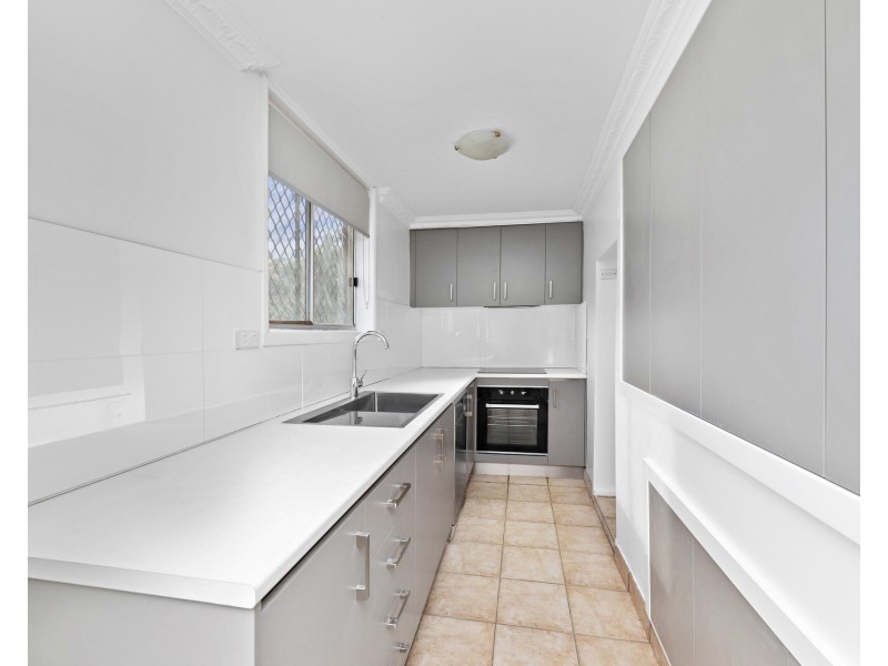 1/37 Foothills Road, Mount Ousley NSW 2519