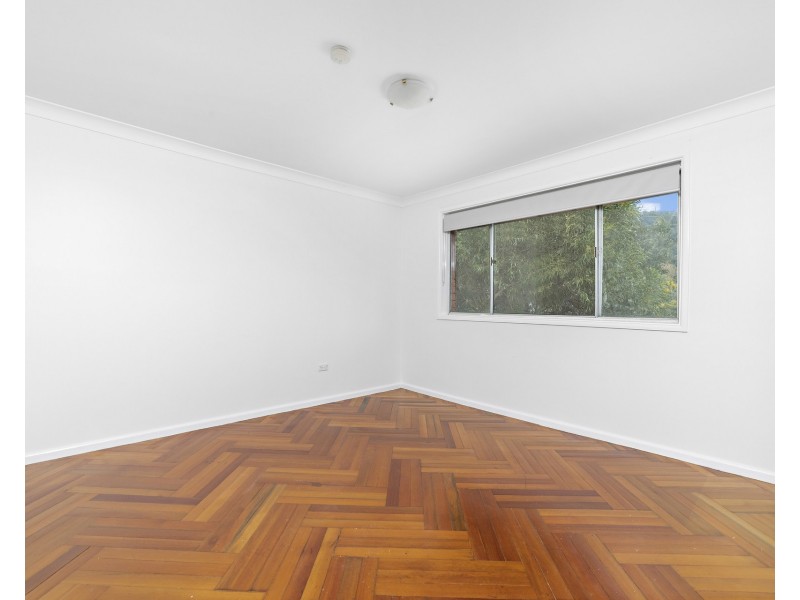 1/37 Foothills Road, Mount Ousley NSW 2519