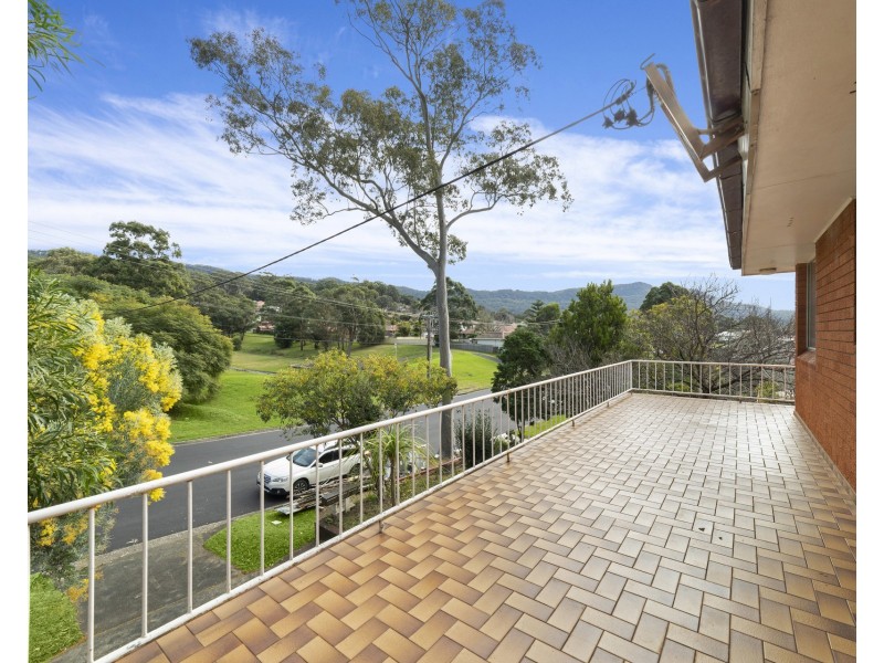 1/37 Foothills Road, Mount Ousley NSW 2519