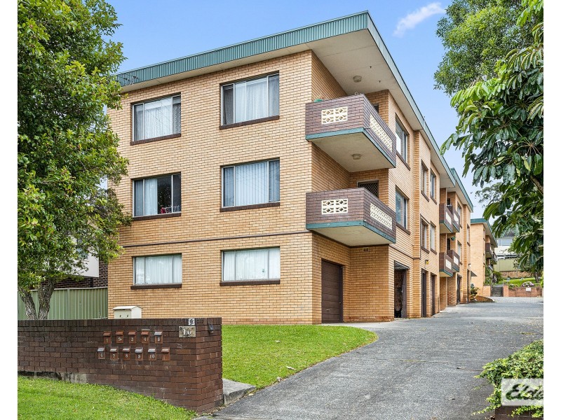 5/10 Myrtle Street, Coniston NSW 2500