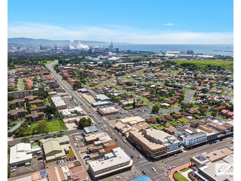 Level 1/1/210-222 Cowper Street, Warrawong NSW 2502