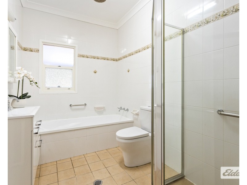 64 Yellagong Street, West Wollongong NSW 2500