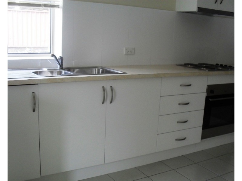 3A/18 Bridge Street, Coniston NSW 2500