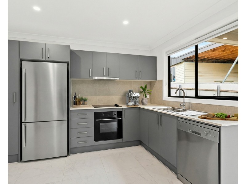 33a Cheshire Street, Berkeley NSW 2506