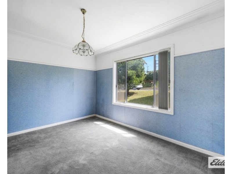 45 Northcliffe Drive, Lake Heights NSW 2502