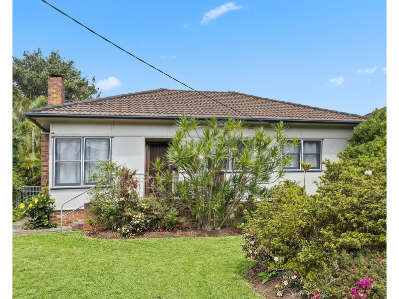 19 Moran Parade, Mount Saint Thomas NSW 2500