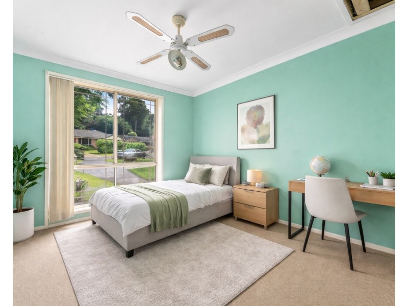 5 River Oak Road, Farmborough Heights NSW 2526