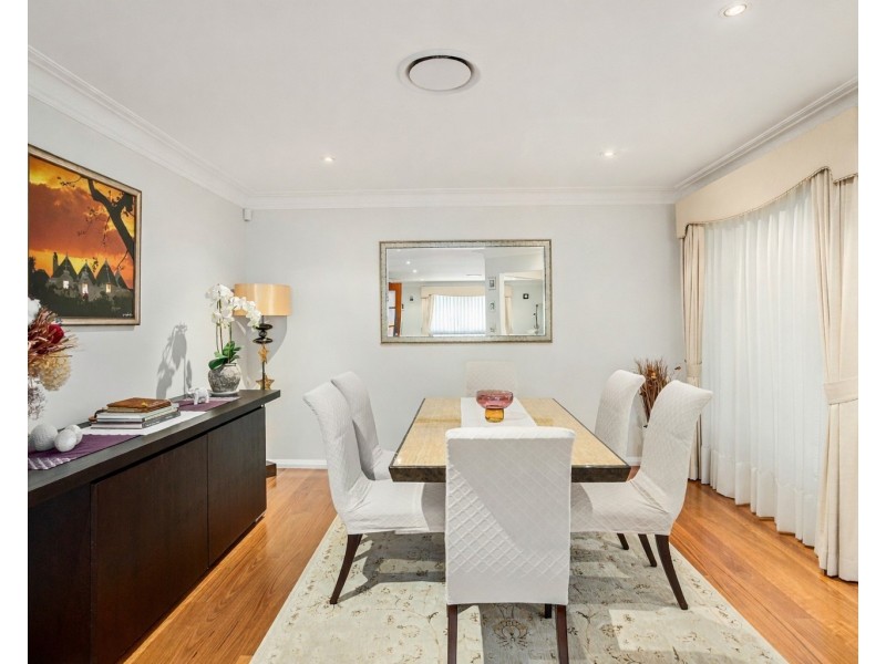 24 Fields Drive, Albion Park NSW 2527