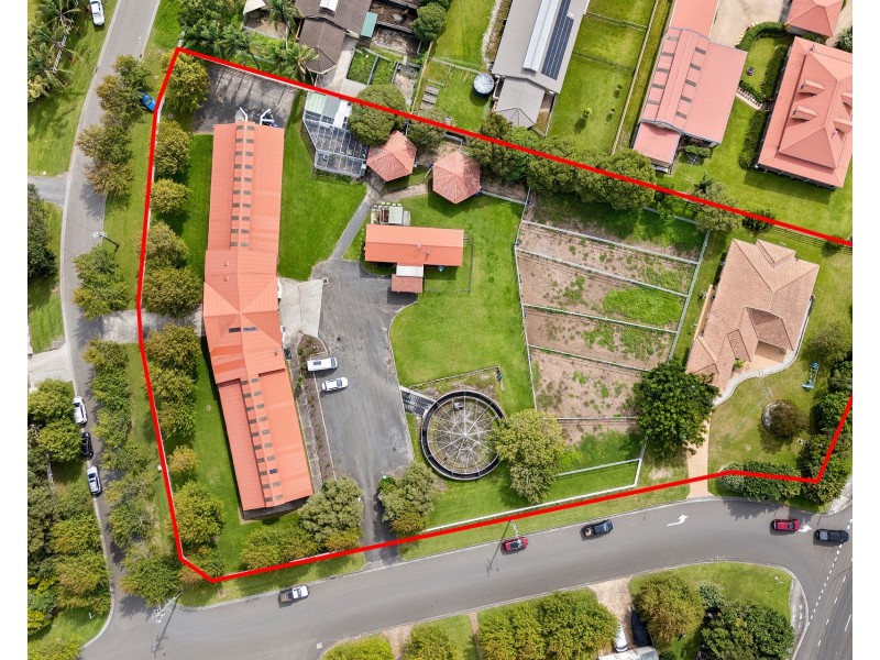 2 Kingston Town Drive, Kembla Grange NSW 2526