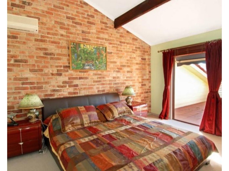 85 Derribong Drive, Cordeaux Heights NSW 2526