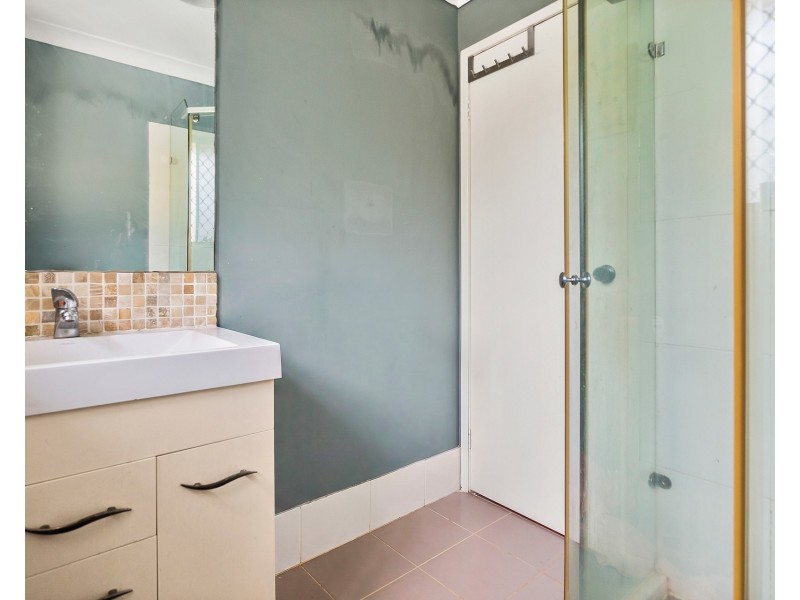 2/5 Musgrave Place, Figtree NSW 2525