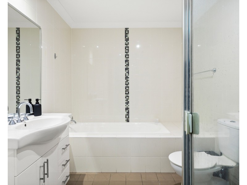 19/5-7 Stewart Street, Wollongong NSW 2500