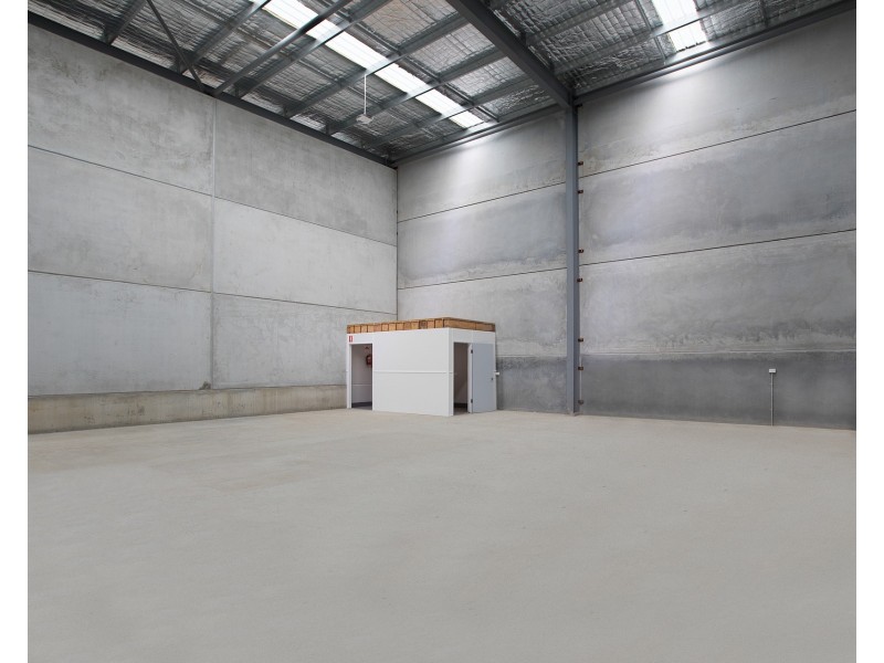 2/11 Warehouse Place, Berkeley NSW 2506