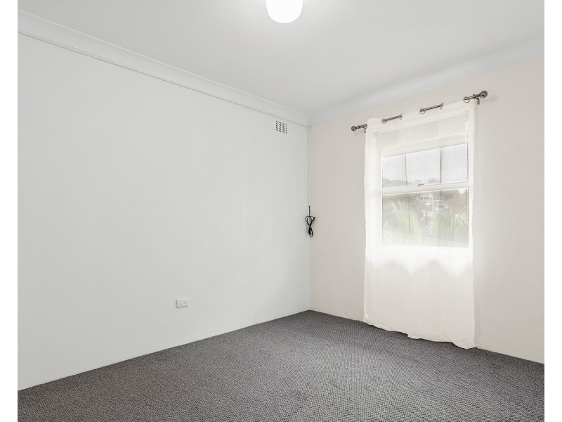 10/21 Staff Street, Wollongong NSW 2500